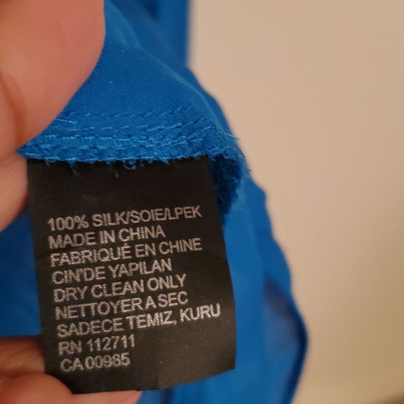 JAYGODFREY Silk Top - Picture 6 of 9